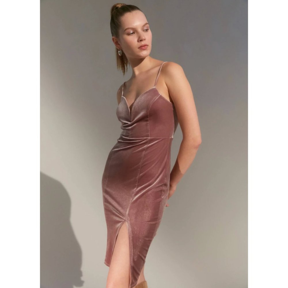 NWT UO Velvet Mauve Dress Sz. Small 💐 - Picture 2 of 7